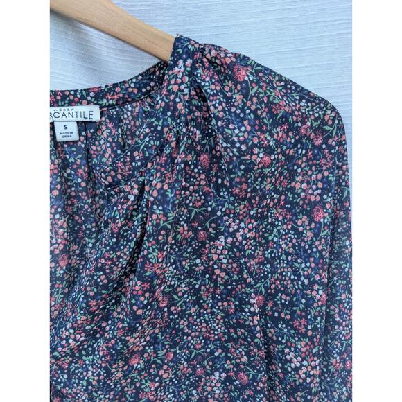 Mercantile J Crew Women's Ditsy Floral Button Up Blouse Sz Small Semi Sheer - Picture 4 of 9